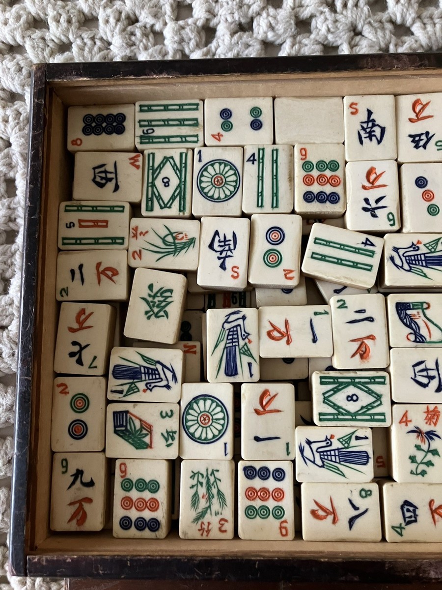 ANTIQUE MAHJONG Set 144 Bone & Bamboo Tiles 100's Game Sticks Lrg