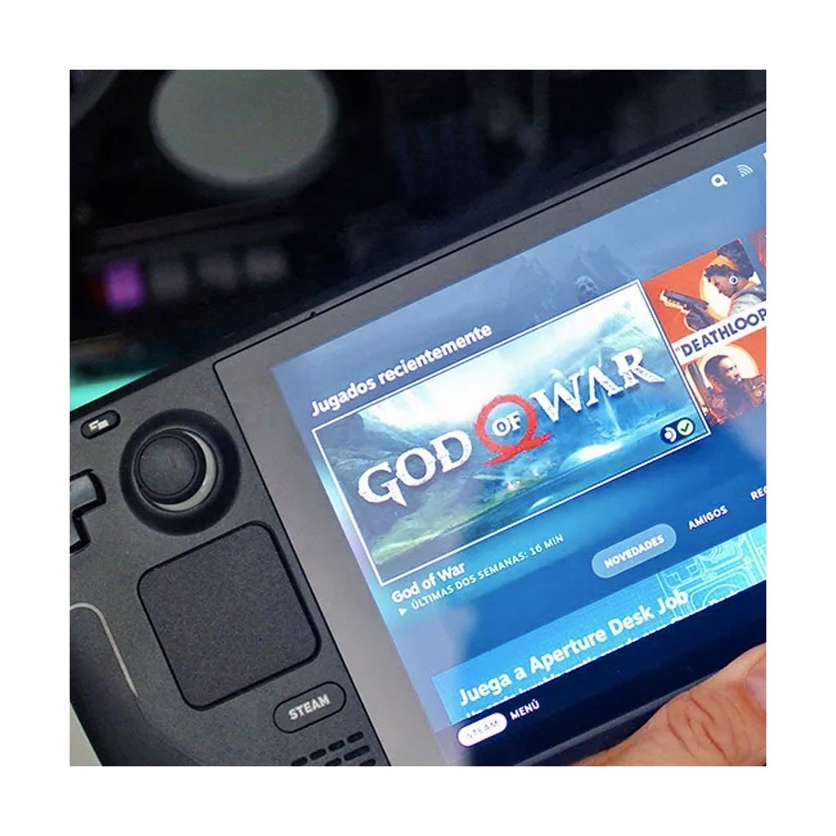 Steam Deck 64 GB NVMe SSD Standard Edition Powerful Handheld