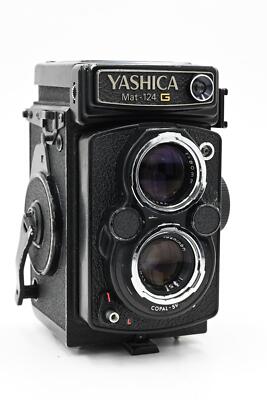 Yashica Mat-124G Twin Lens Camera 80mm 3.5 Yashinon 6x6 1-1/500