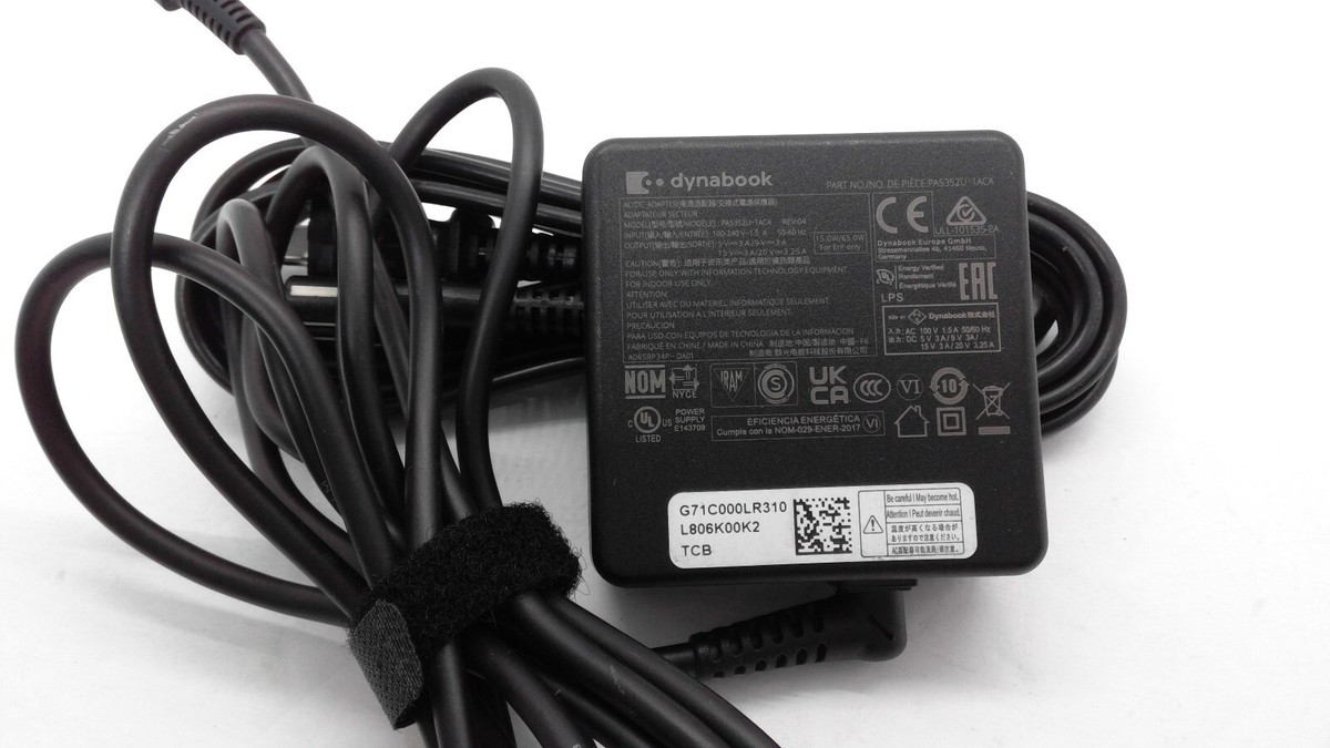 Toshiba Dynabook 65W USB-C AC Adapter PA5352U-1ACA PA5279E-1AC3