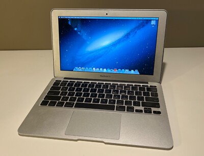 Apple MacBook Air 11