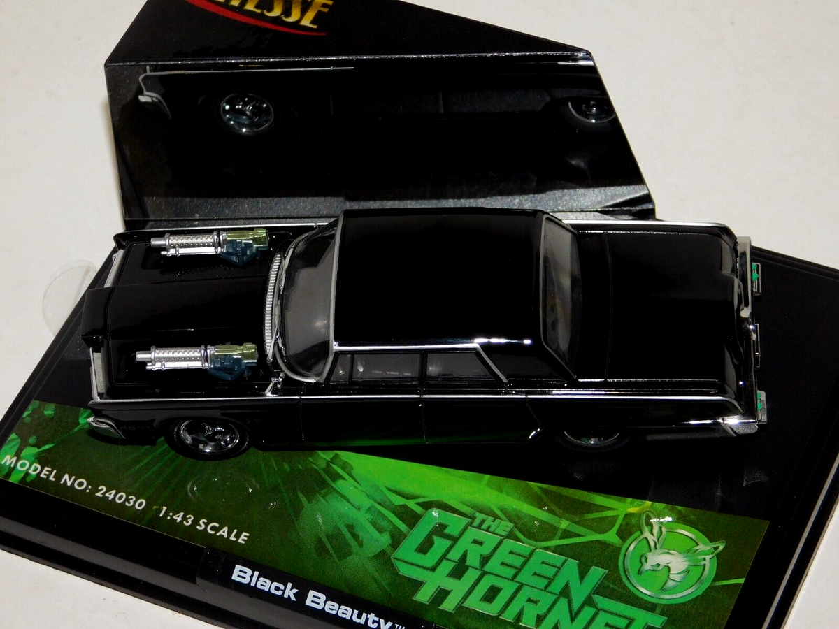 THE GREEN HORNET'S BLACK BEAUTY CHRYSLER IMPERIAL 1967 VITESSE