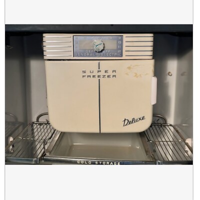 Vintage GE Refrigerator Freezer 1940 General Electric Deluxe B6-40