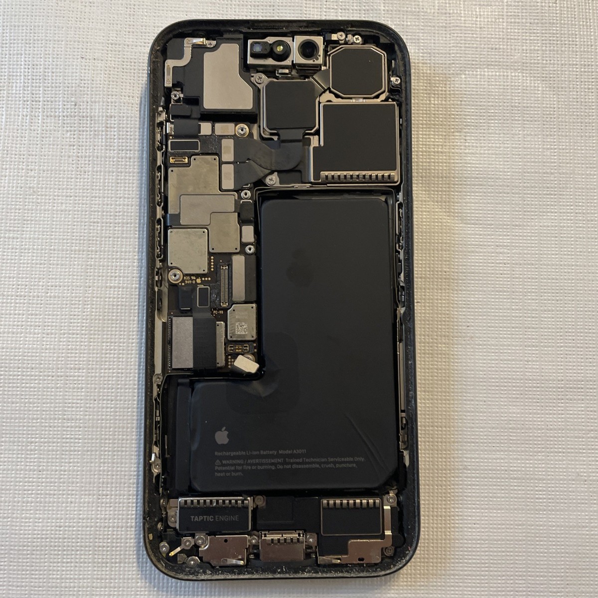 iPhone 15 pro Black Titanium FOR PARTS!! READ!! | eBay