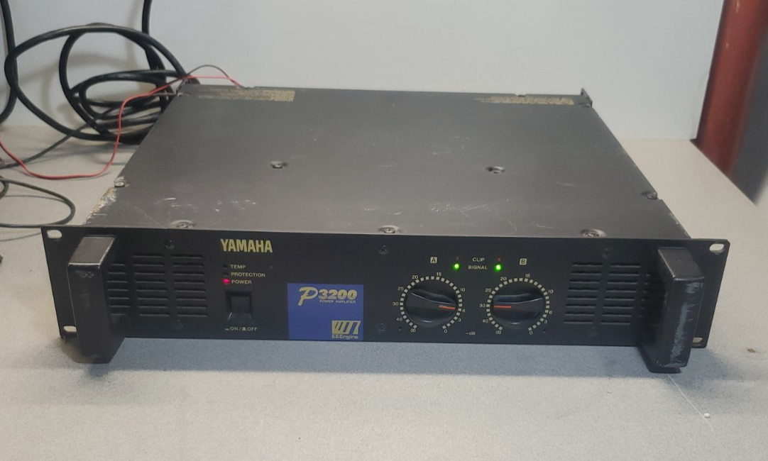 Yamaha P3200 Stereo Power Amplifier - Tested and working | eBay