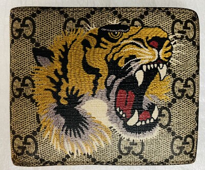 Gucci Wallet Beige GG Supreme Signature Canvas Tiger Print