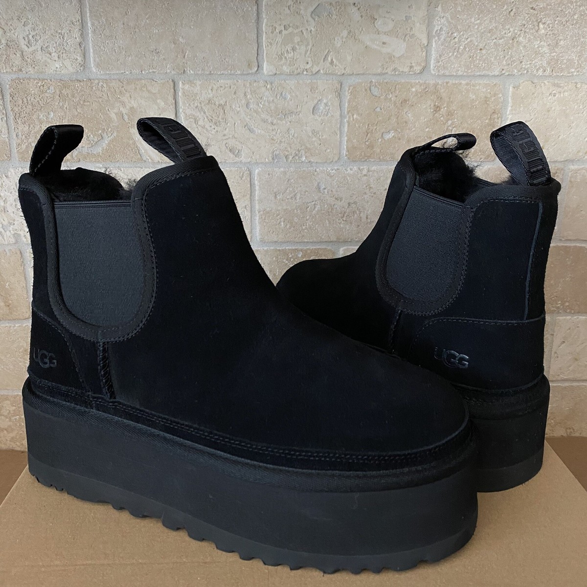 UGG NEUMEL CHELSEA 2” PLATFORM BLACK SUEDE MINI SHOES BOOTS SIZE