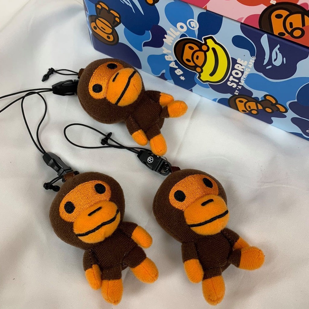 New With Tags A Bathing APE Baby Milo Plush Doll Keychain Bag