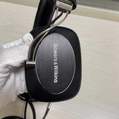 Bowers & Wilkins B&W P7 Wired Headband Headphones Over Ear Black