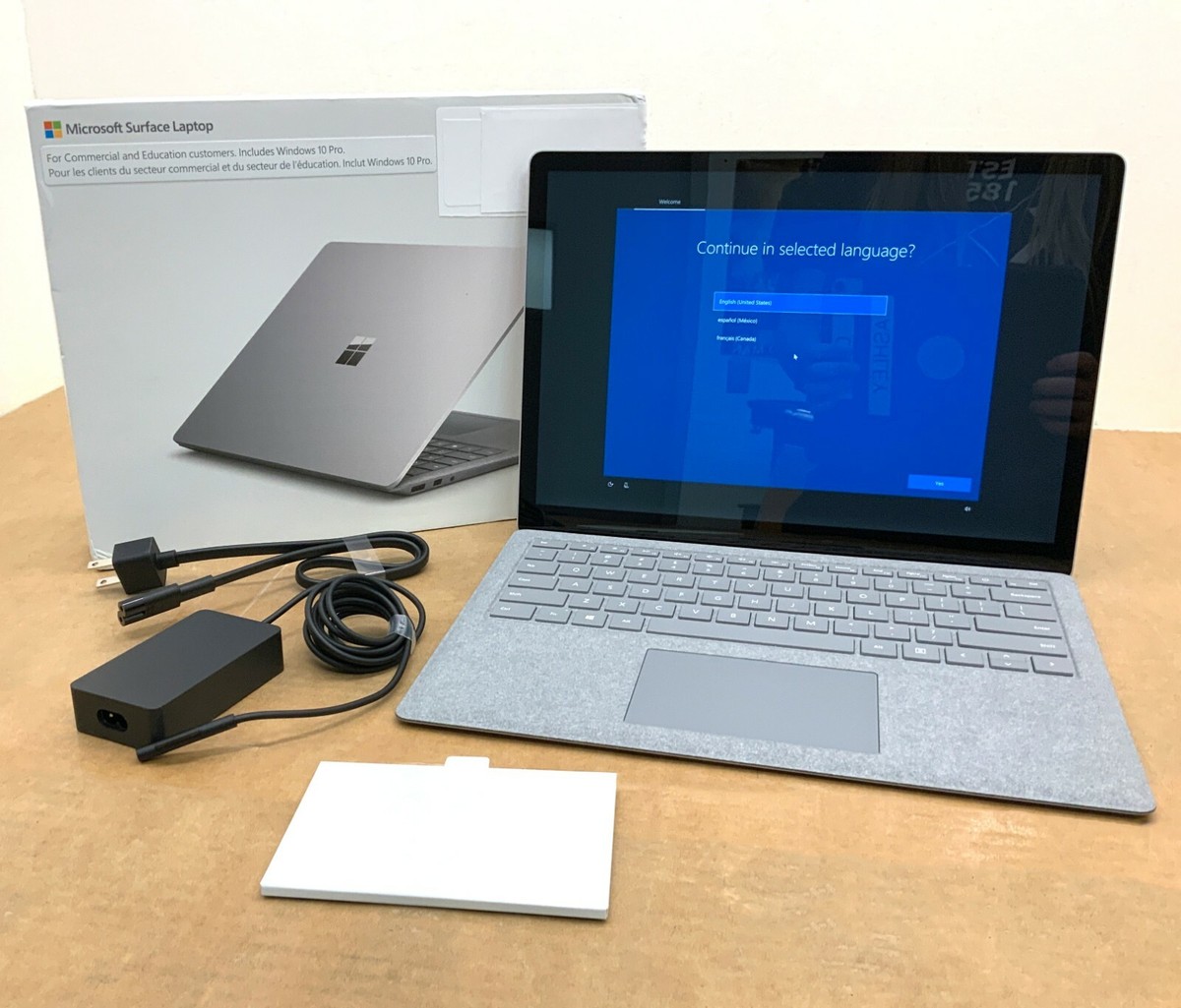 Microsoft Surface Laptop 2 13.5