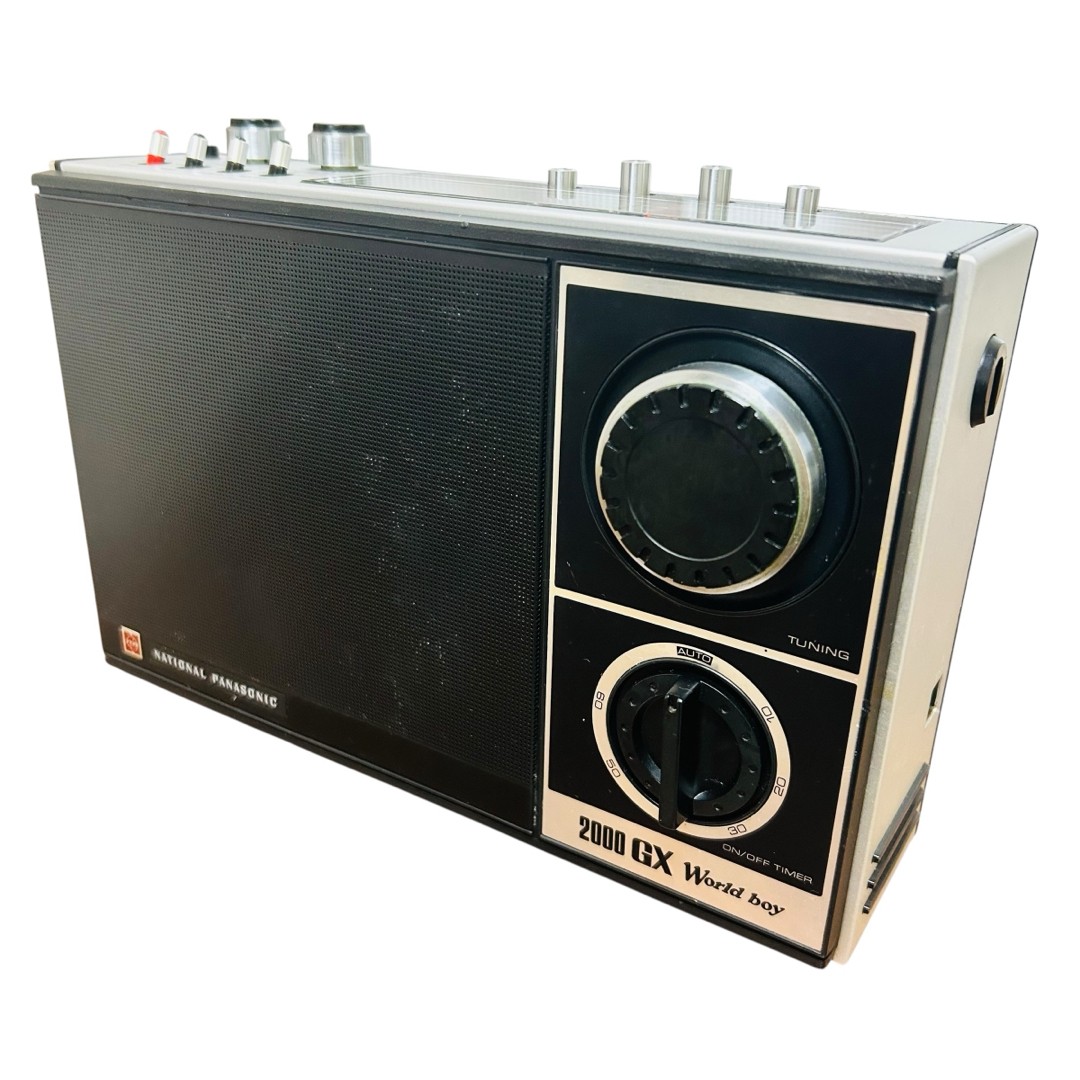 National RF-868 2000GX World Boy Radio Vintage Multiband Working