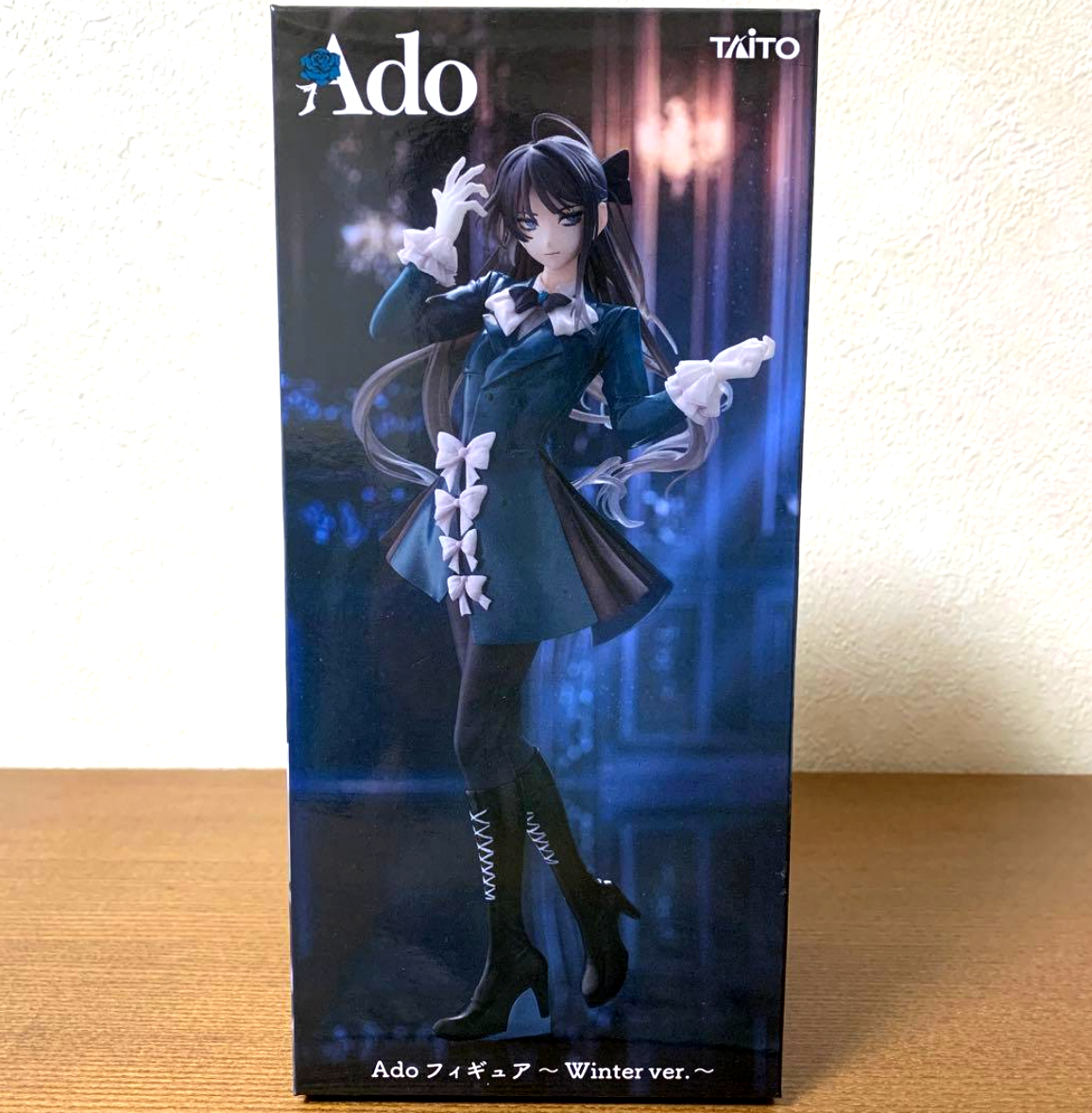 Ado フィギュア Winter ver.2個セット【美品】 Ado フィギュア Winter