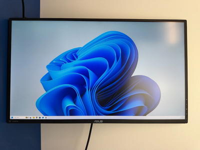 ASUS ROG Swift PG279Q 27 inch Widescreen LED Monitor for sale