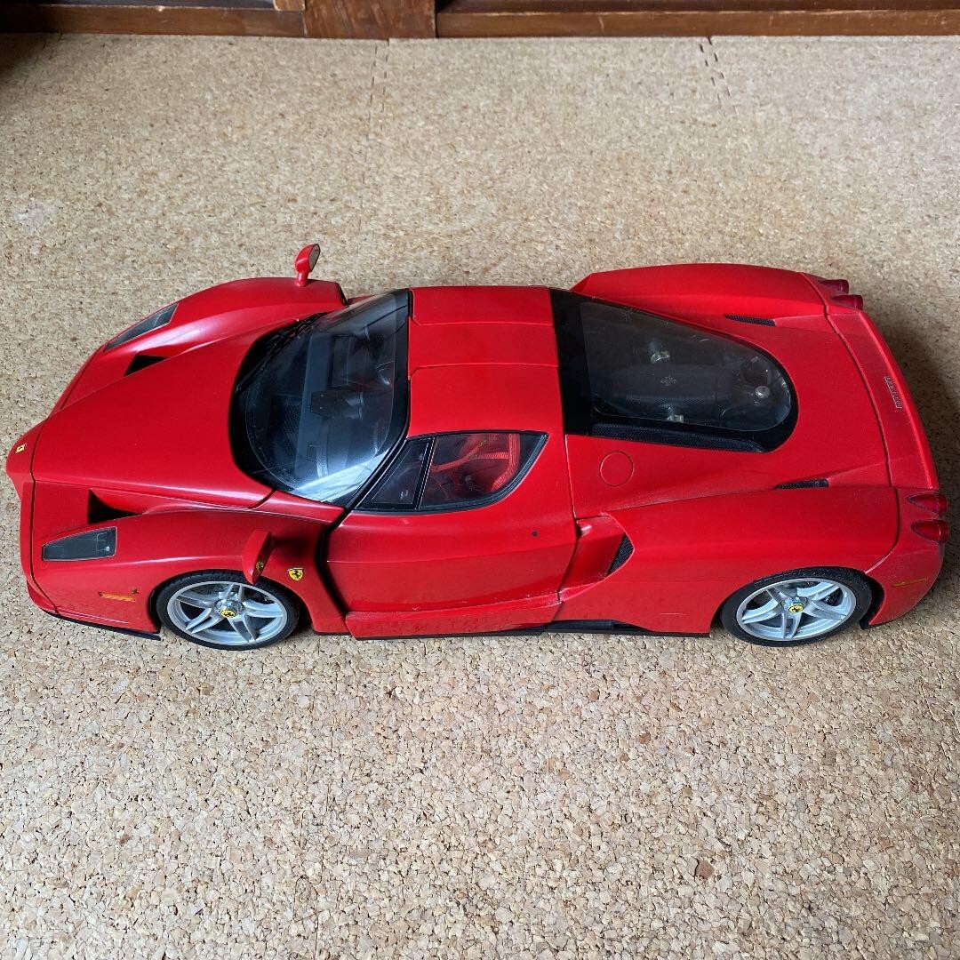 DeAGOSTINI Enzo Ferrari Granturismo 1/10 World Super Car Legend