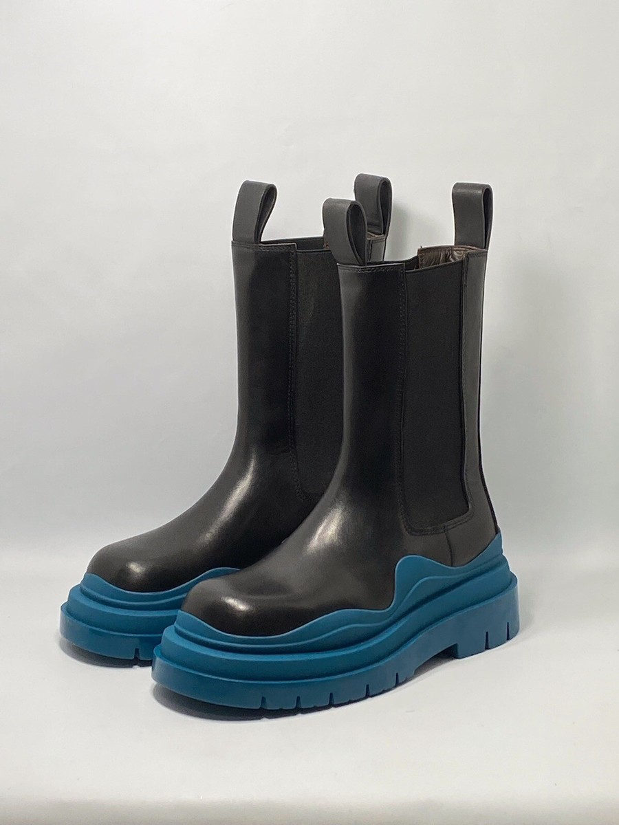 Bottega Veneta Contrast-Sole Leather Tire Chelsea Boots size 38