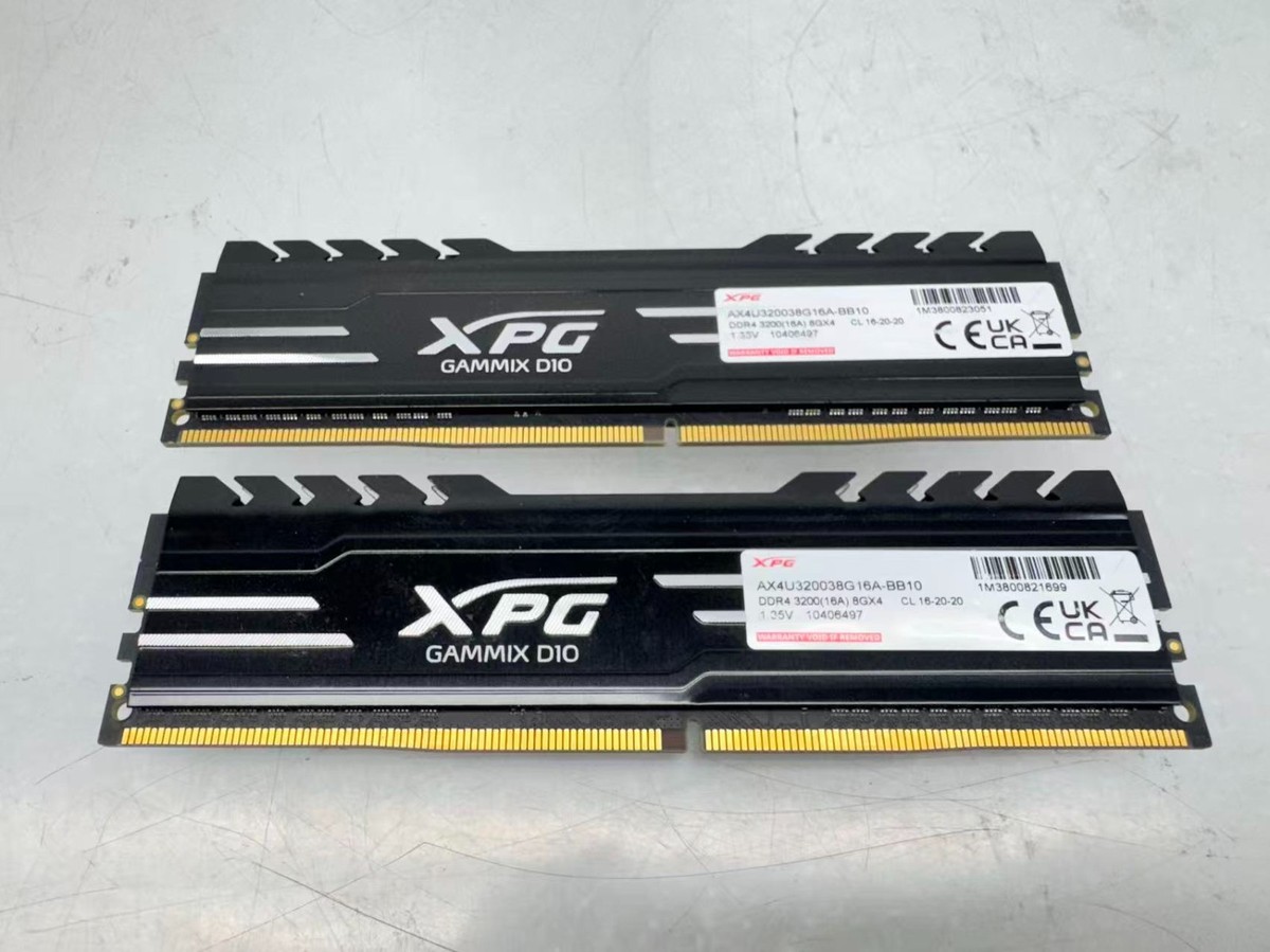 ADATA XPG GAMMIX D10 16GB 2x8GB DDR4 3200MHz Ram Memory