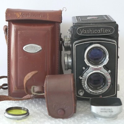 Yashica Yashicaflex Model C TLR film Camera w/ Case Filter Hood