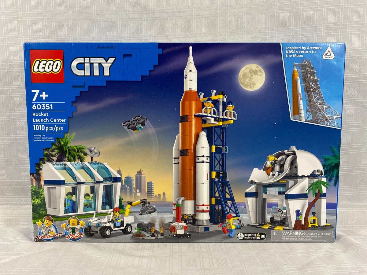 LEGO City Rocket Launch Center Set 60351 New Factory Sealed Light