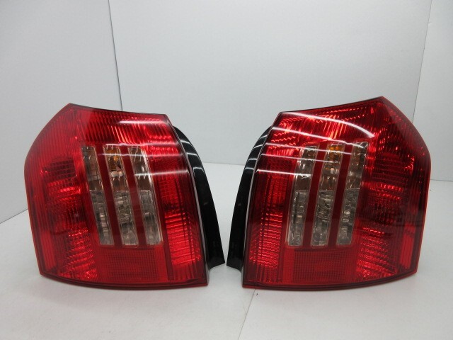 JDM TOYOTA NZE121 COROLLA RUNX Tail lights pair SET 81550-13550