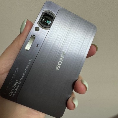 SONY Cyber-shot DSC-T700 Digital Camera 10.10 MP 4X Optical Zoom