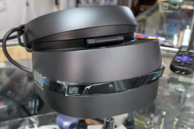 HP Windows Mixed Reality Headset | 1440 x 2 | 90 Hz | Gyroscope