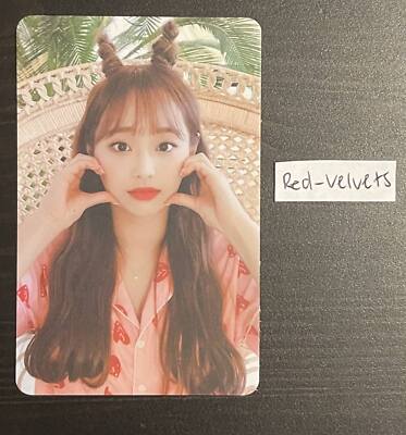 Loona Chuu 2020 Season Greetings Photocard | eBay
