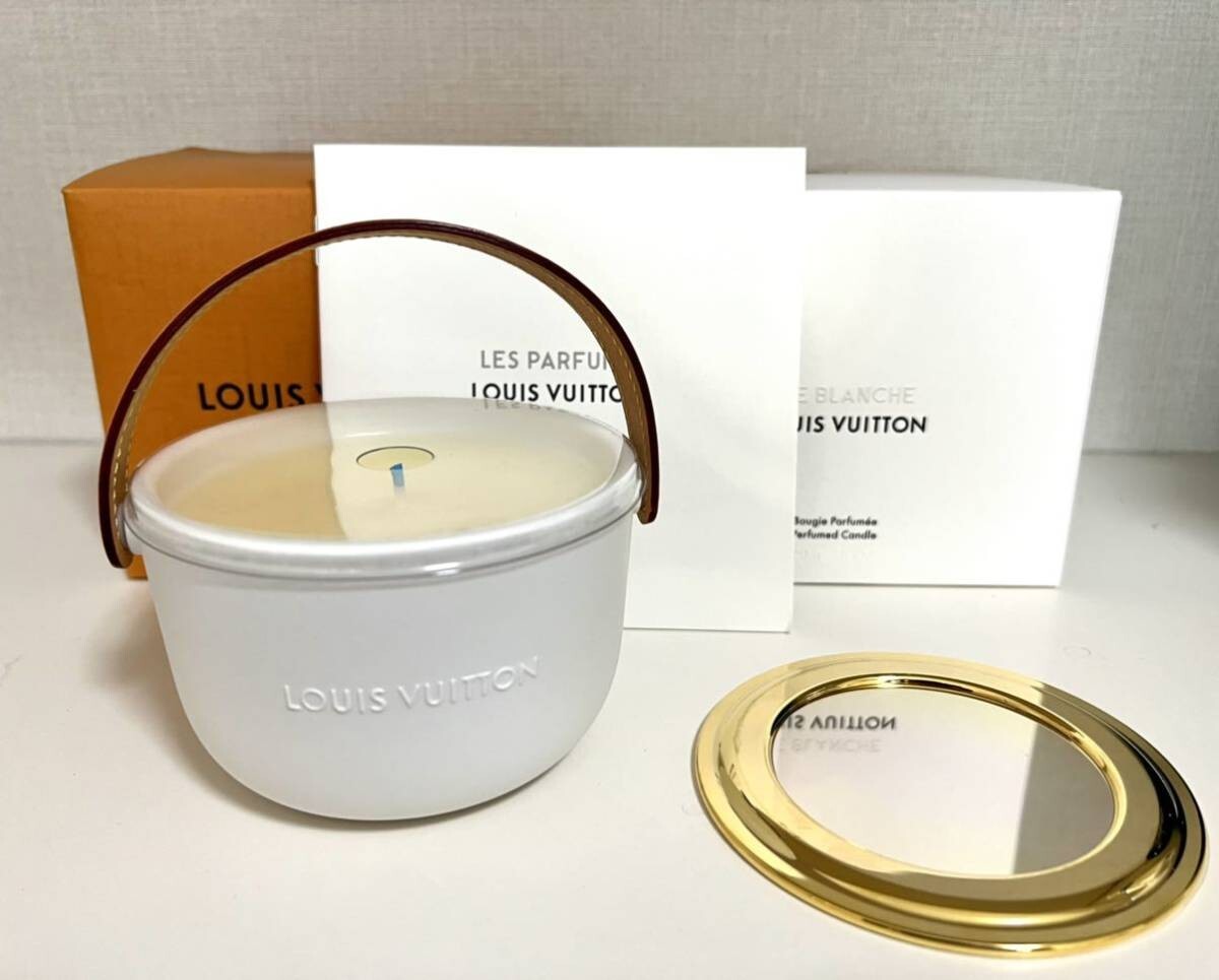 LOUIS VUITTON LE BLANCHE medium candle Scented Leather Handle w