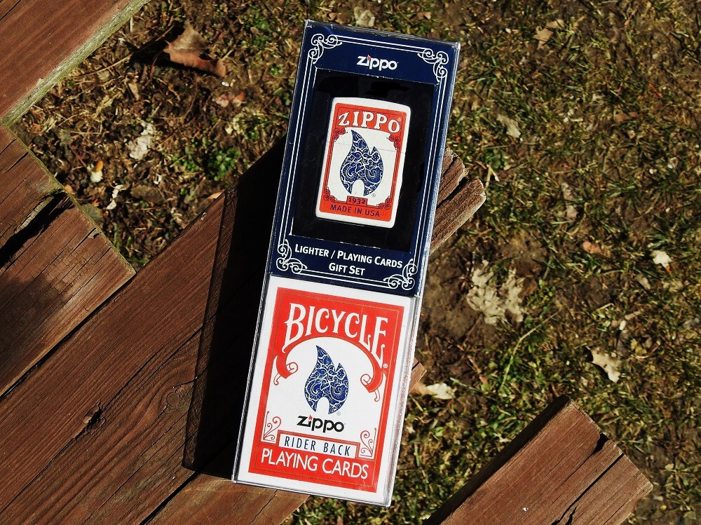Zippo Lighter & Bicycle Rider Back Playing Cards Gift Set - Rare