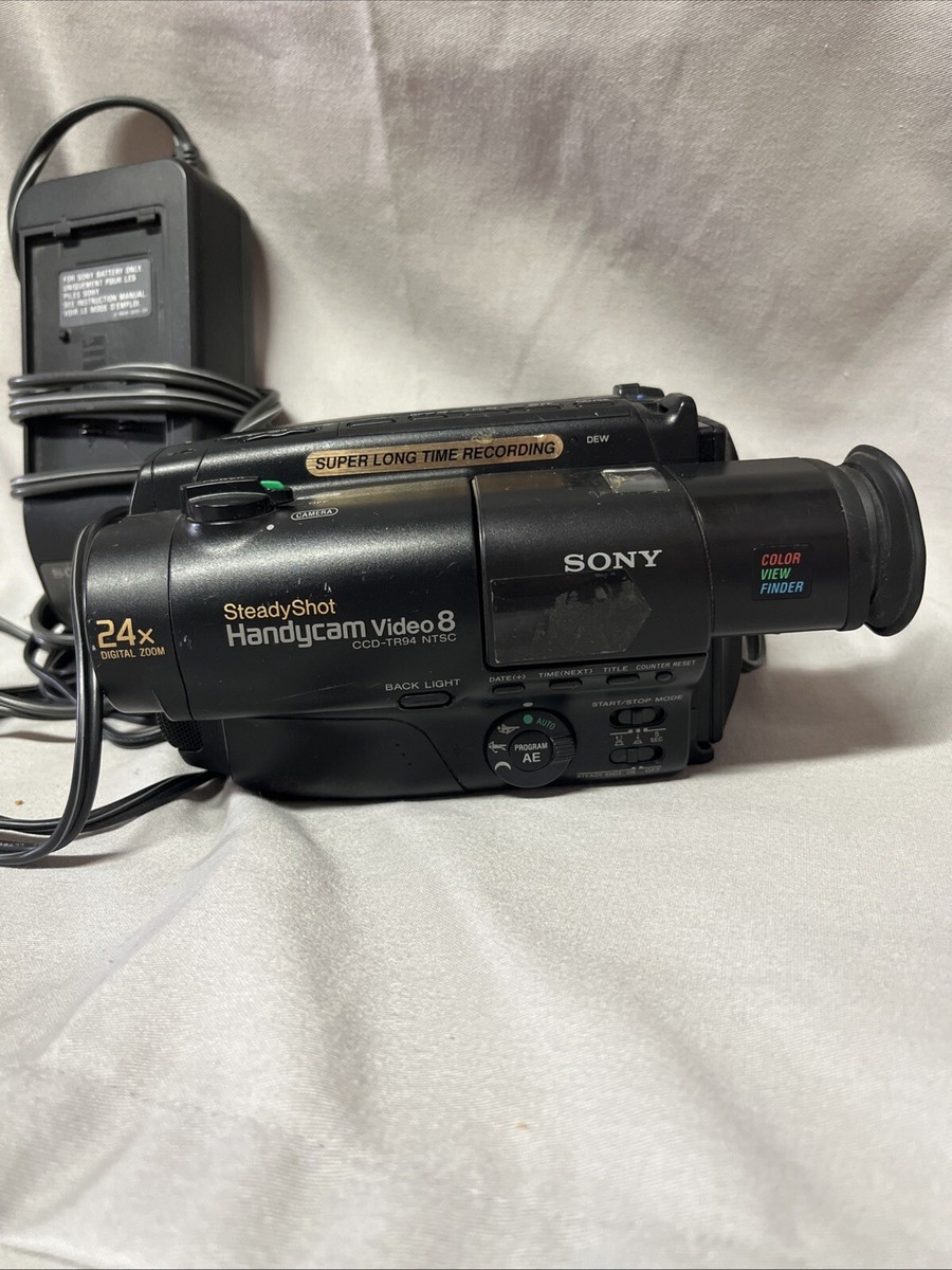 Sony SteadyShot Handycam Video 8 CCD-TR94 Camcorder With Charger