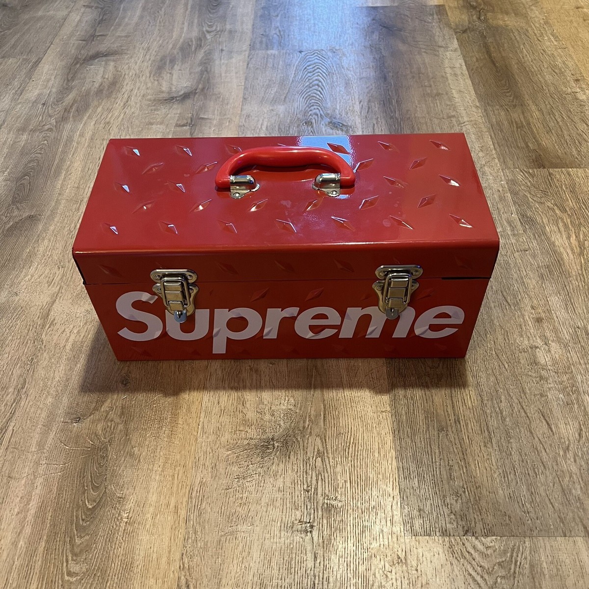 Supreme Diamond Plate Tool Box Red Box Logo FW18 Accessory Holder