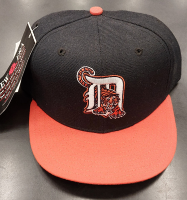 Detroit Tigers 1995-1997 Road Tiger Logo New Era 5950 Fitted Hat