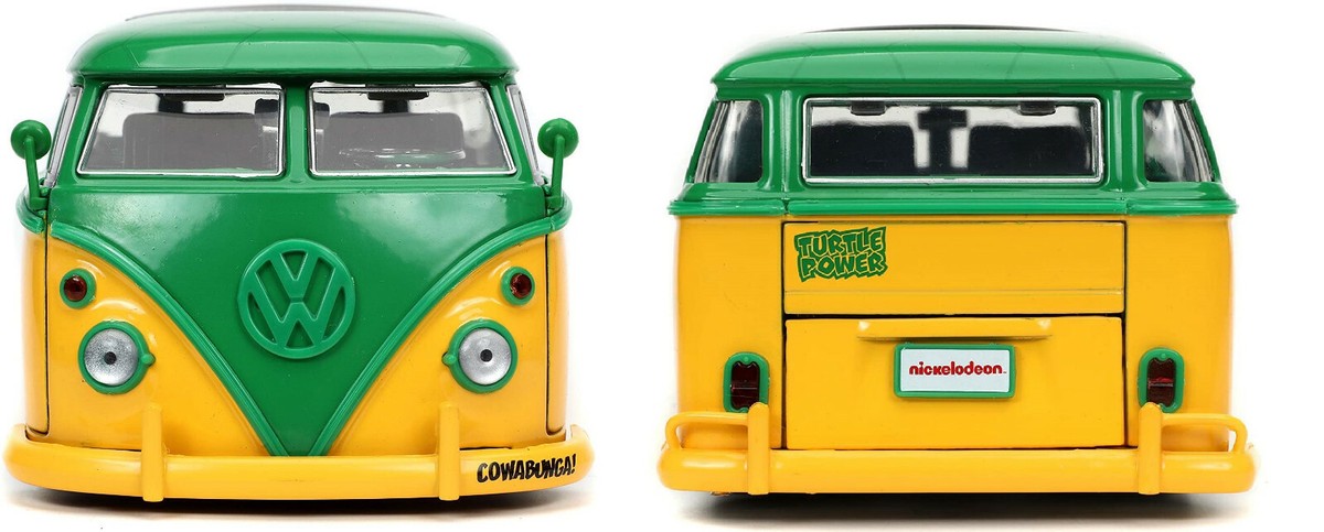 1962 Volkswagen Bus w Leonardo Teenage Mutant Ninja Turtles Jada