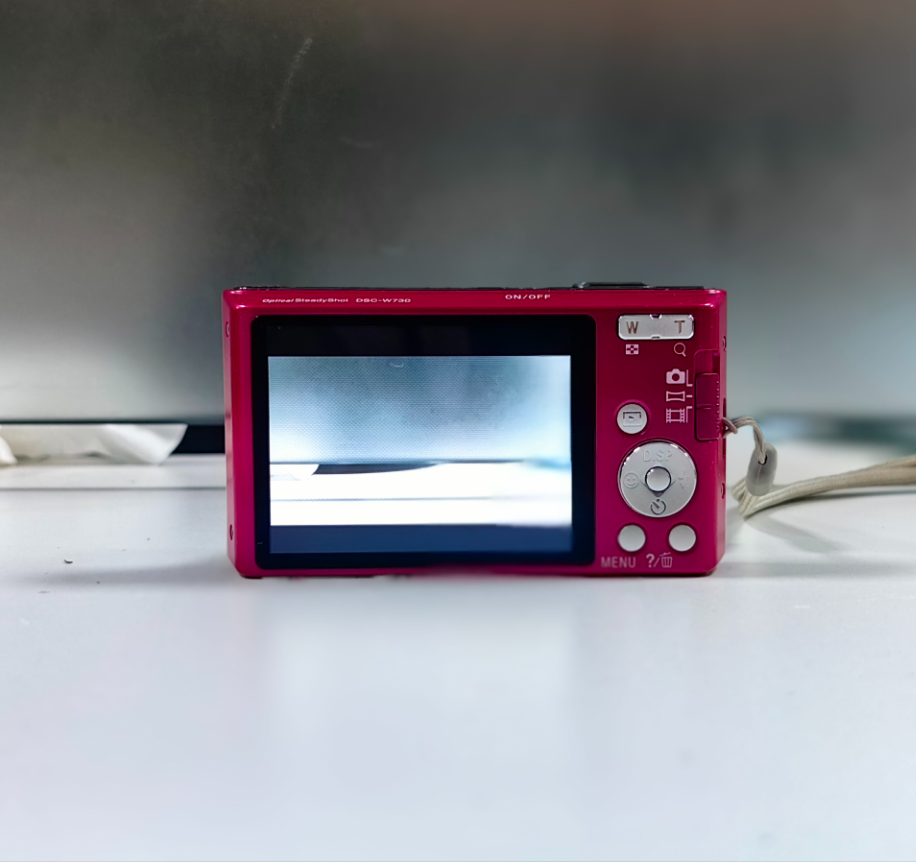 SONY Cyber-shot DSC-W730 Digital Camera Rose Pink 2.7'' 16.1 MP 8x