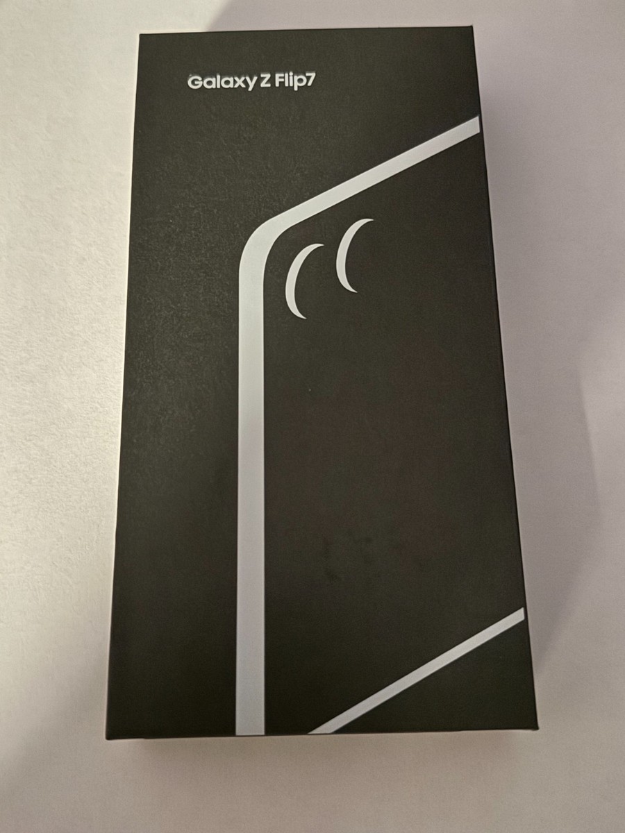 Samsung Galaxy Z Flip7 SM-F766U - 256GB - Jet Black (Unlocked