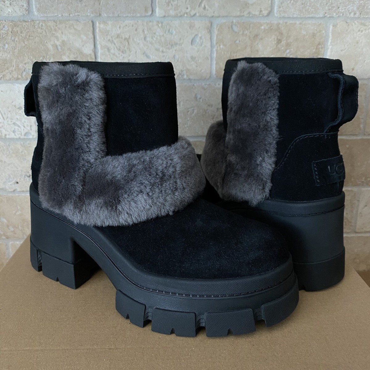 UGG BROOKLYN SUNBURST BLACK PLATFORM HEEL BOOTIES BOOTS SIZE US