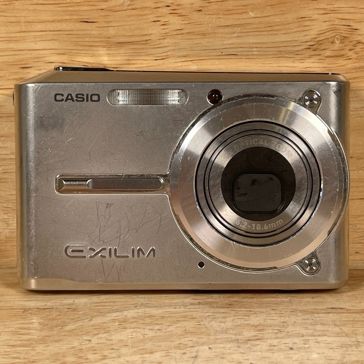 Casio Exilim EX-S600 Digital Camera 2.2