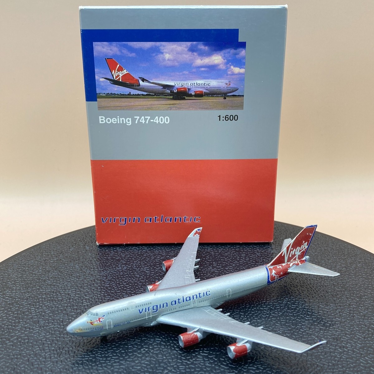 Schabak 1/600 Boeing 747-400 virgin atlantic 921/127 diecast model