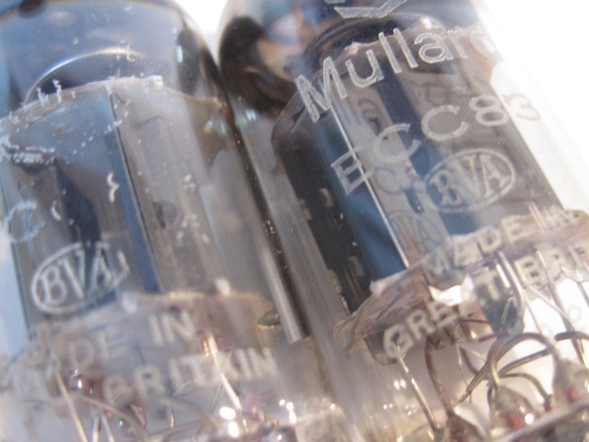 EARLY RARE PAIR 12AX7 - ECC83 - MULLARD -Tubes made in Great