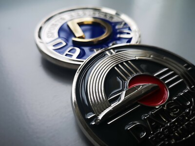 Gift Set Datsun 240z 260Z 280Z 280zx 510 Grill badge emblem