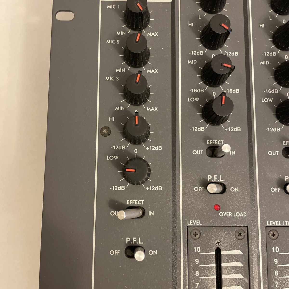 Vestax/PMC 17A/DJミキサー