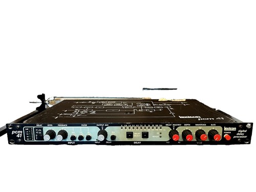 Lexicon PCM 70 PCM70 v3.01 Digital Effects Processor rare vintage