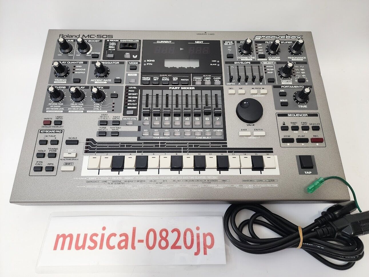 Roland MC-505 Groovebox Rhythm Machine Sequencer Mixer Music