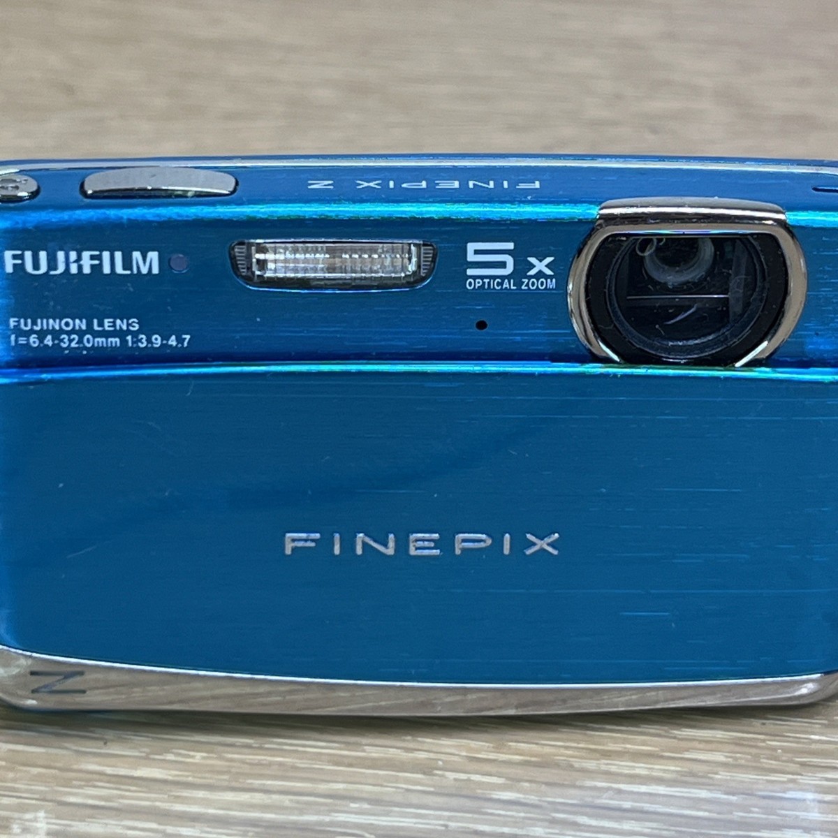 Fujifilm FinePix Z Series Z70 12.2MP Digital Camera Blue READ
