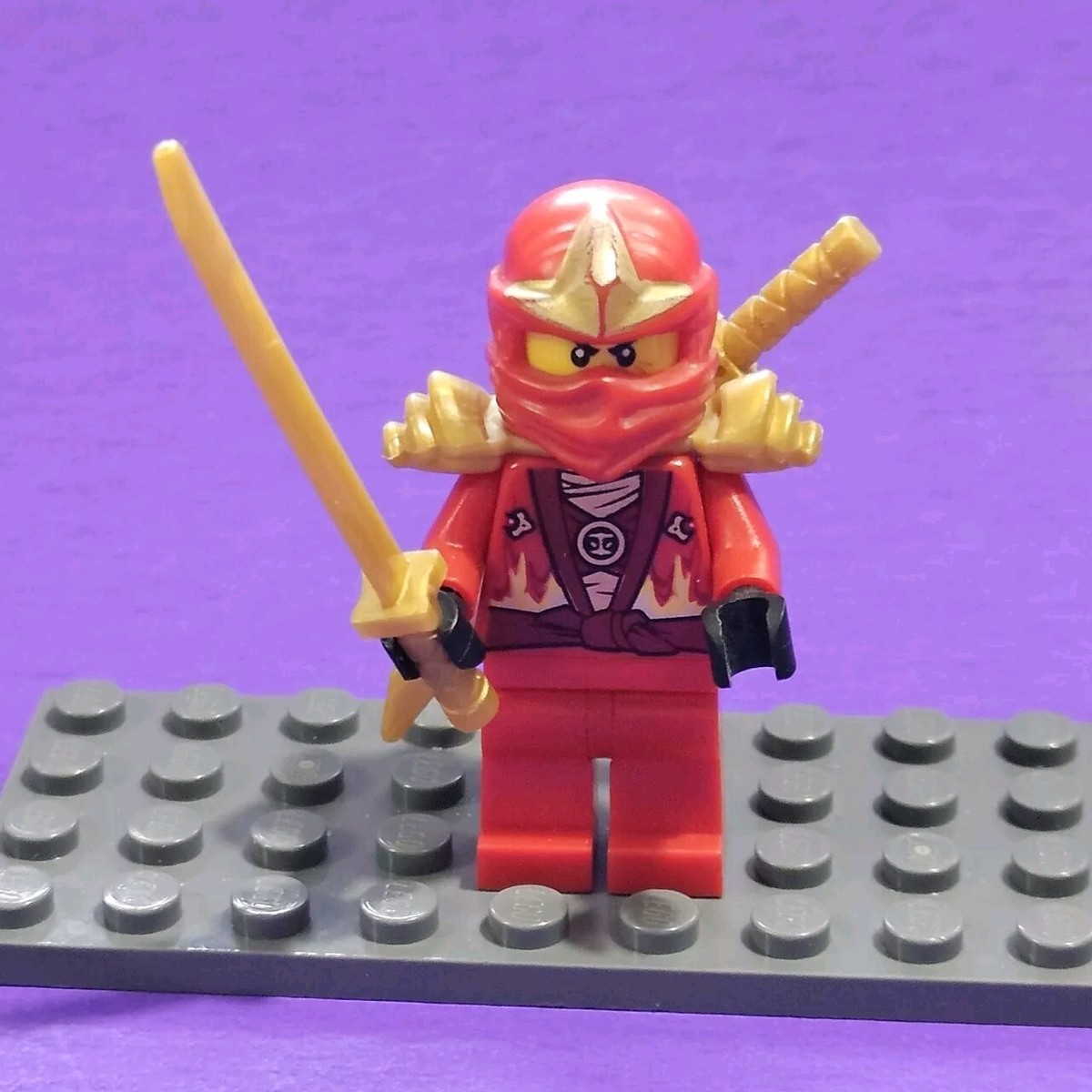 Lego Ninjago Kai Minifigure Rebooted ZX With Armor Gold Swords Red