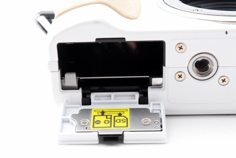 Olympus PEN E-PL2 12.3MP 14-42mm Lens Kit White [Exc+++] w/Box,8GB