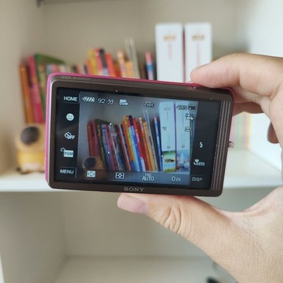 SONY Cyber-shot DSC-T700 Digital Camera 10.1 MP 4x Optical Zoom