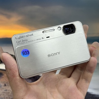 SONY Cyber Shot DSC-T99 CCD 14.1MP 4x Optical Zoom Digital Camera
