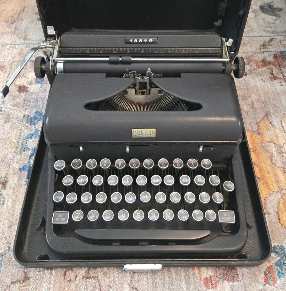 1940s Royal Typewriter for sale | eBay