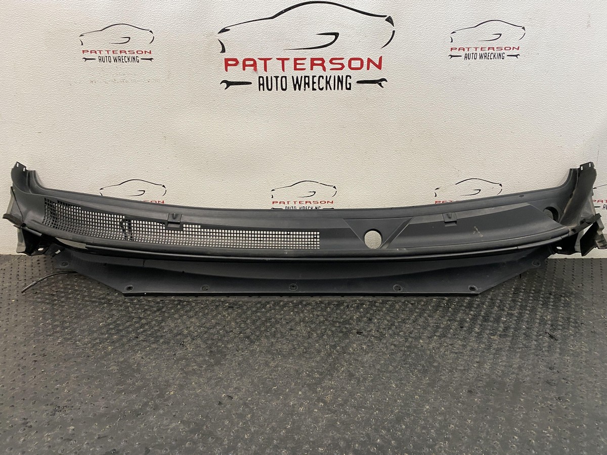 2013 INFINITI JX35 COWL VENT WINDSHIELD WIPER SCREEN TRIM PANEL