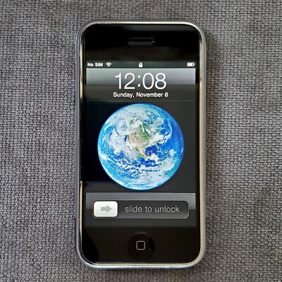 Original iPhone 1st Generation 2G - 16GB A1203 w/ Box, Manuals